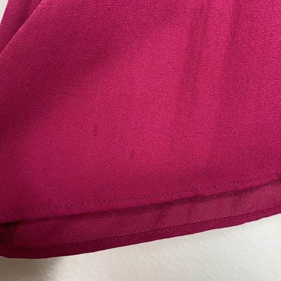 Pleione Magenta Flowy Blouse w/ Stretch Small - Picture 6 of 10